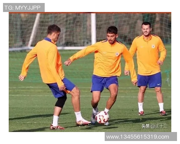 足球场上身高最高的球星是谁他如何凭借身高征服绿茵场